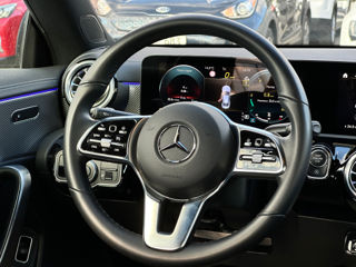 Mercedes CLA foto 9