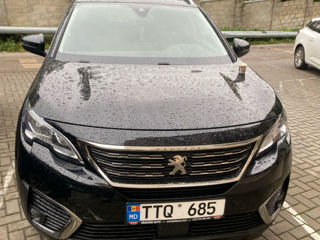 Peugeot 5008 foto 1