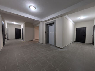 Apartament cu 2 camere, 68 m², Durlești, Chișinău foto 6