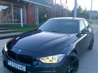 BMW 3 Series фото 1