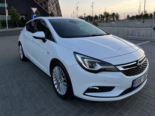 Opel Astra foto 1