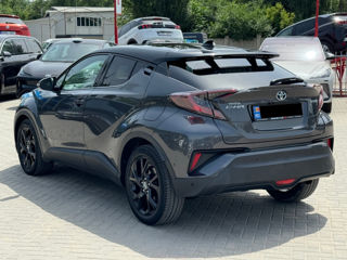 Toyota C-HR foto 3