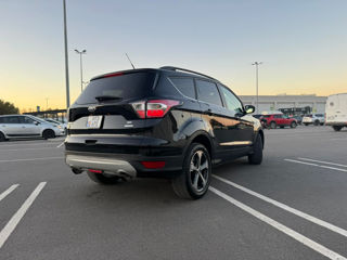 Ford Escape foto 8