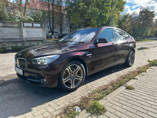 BMW 5 Series foto 0