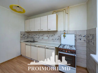 Apartament cu 2 camere, 54 m², Buiucani, Chișinău foto 2