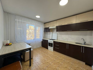 Apartament cu 1 cameră, 34 m², Sculeni, Chișinău foto 4