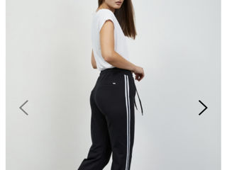 Pantaloni sport L noi