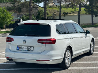 Volkswagen Passat foto 4