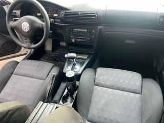 Volkswagen Passat foto 4