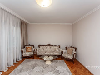 Apartament cu 4 camere, 127 m², Râșcani, Chișinău foto 1