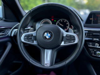 BMW 5 Series foto 12