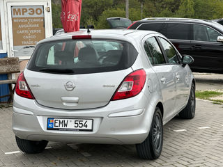 Opel Corsa foto 6