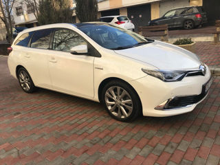 Toyota Auris foto 3