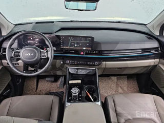 KIA Carnival foto 6