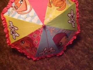 детский зонтик фирмы "Winx", 80 лей