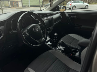 Toyota Auris foto 4