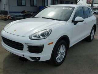 Porsche Cayenne foto 2