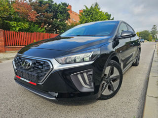 Hyundai IONIQ foto 2