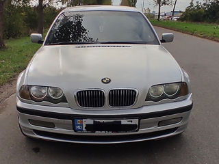 BMW 3 Series foto 3