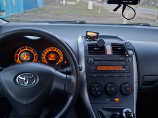 Toyota Auris foto 6