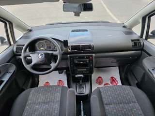Volkswagen Sharan фото 9