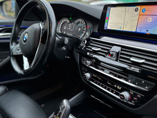 BMW 5 Series foto 8