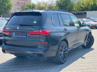 BMW X7 foto 3