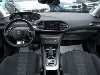 Peugeot 308 foto 6