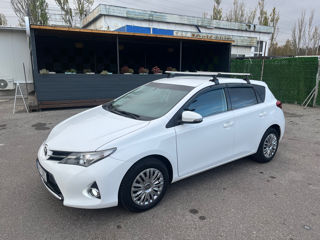 Toyota Auris foto 3