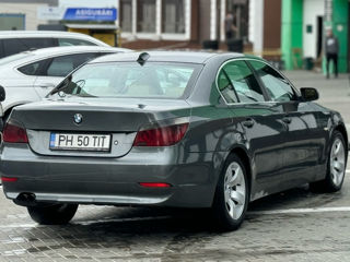 BMW 5 Series foto 6