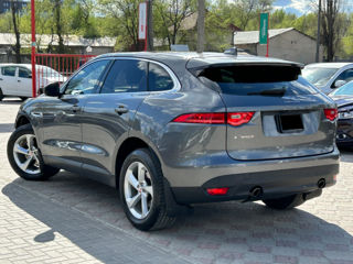 Jaguar F-PACE foto 3