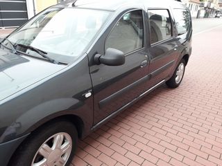 Dacia Logan foto 1