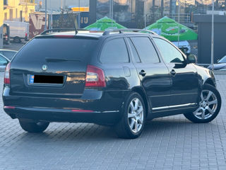 Skoda Octavia foto 4