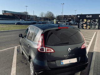 Renault Scenic foto 2