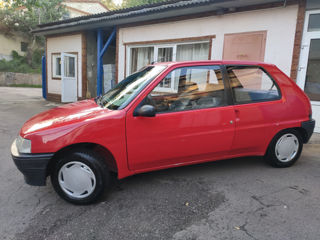 Peugeot 106 foto 13