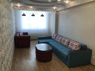 Apartament cu 2 camere, 72 m², Centru, Chișinău foto 3