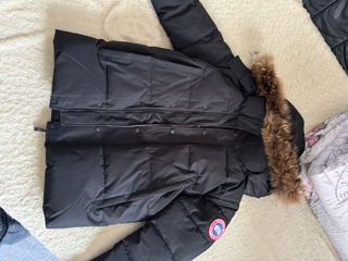 Geaca canada goose