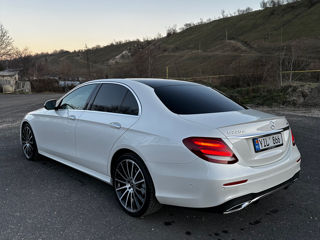 Mercedes E-Class foto 5