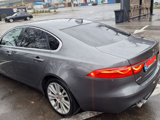 Jaguar XF foto 5