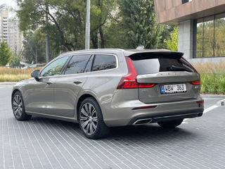 Volvo V60 foto 3