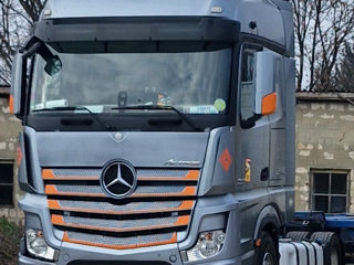 Mercedes Actros