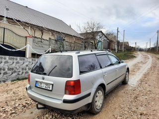 Volkswagen Passat foto 4