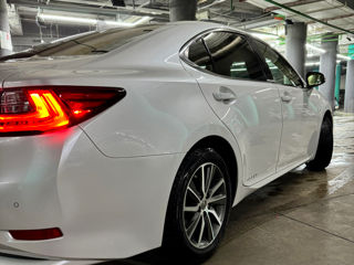 Lexus ES Series foto 4