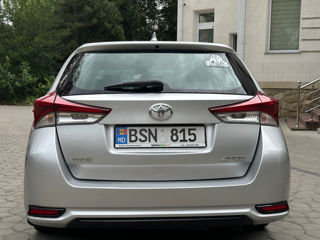 Toyota Auris foto 5