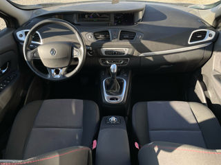 Renault Grand Scenic foto 7