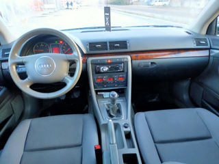 Audi A4 foto 9