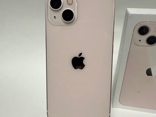 iPhone 13 pink 128 gb foto 2