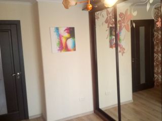 Atenție! Căutăm cumpărători pentru un apartament spațios cu 3 camere foto 1