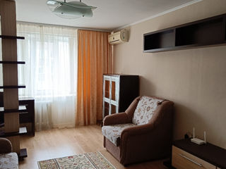 Apartament cu 1 cameră, 45 m², Centru, Chișinău foto 2