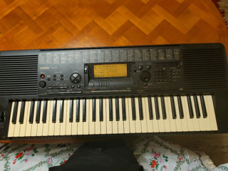 Yamaha PSR-520 foto 2